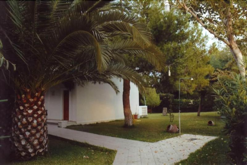 Posidonia Pension Амаринтос Екстериор снимка