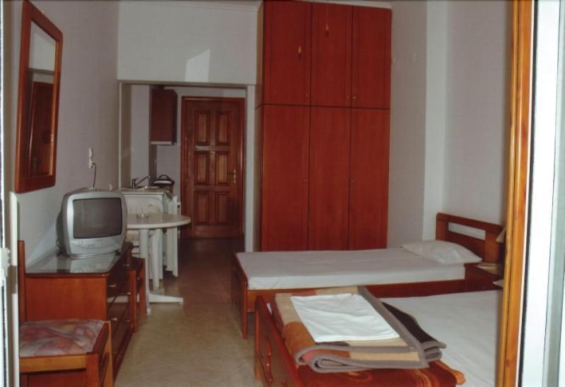 Posidonia Pension Амаринтос Екстериор снимка