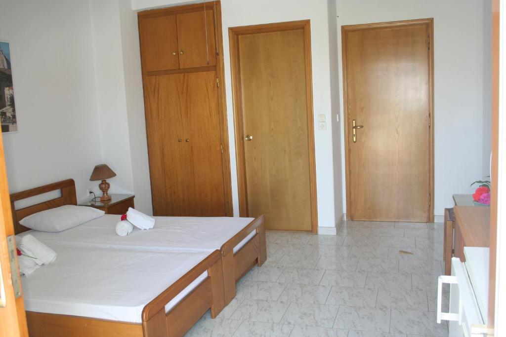 Posidonia Pension Амаринтос Стая снимка