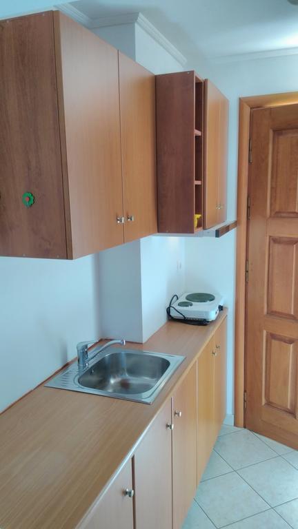 Posidonia Pension Амаринтос Екстериор снимка